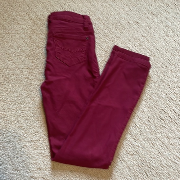 Hyper Stretch maroon jeans - size 12 - Picture 3 of 3